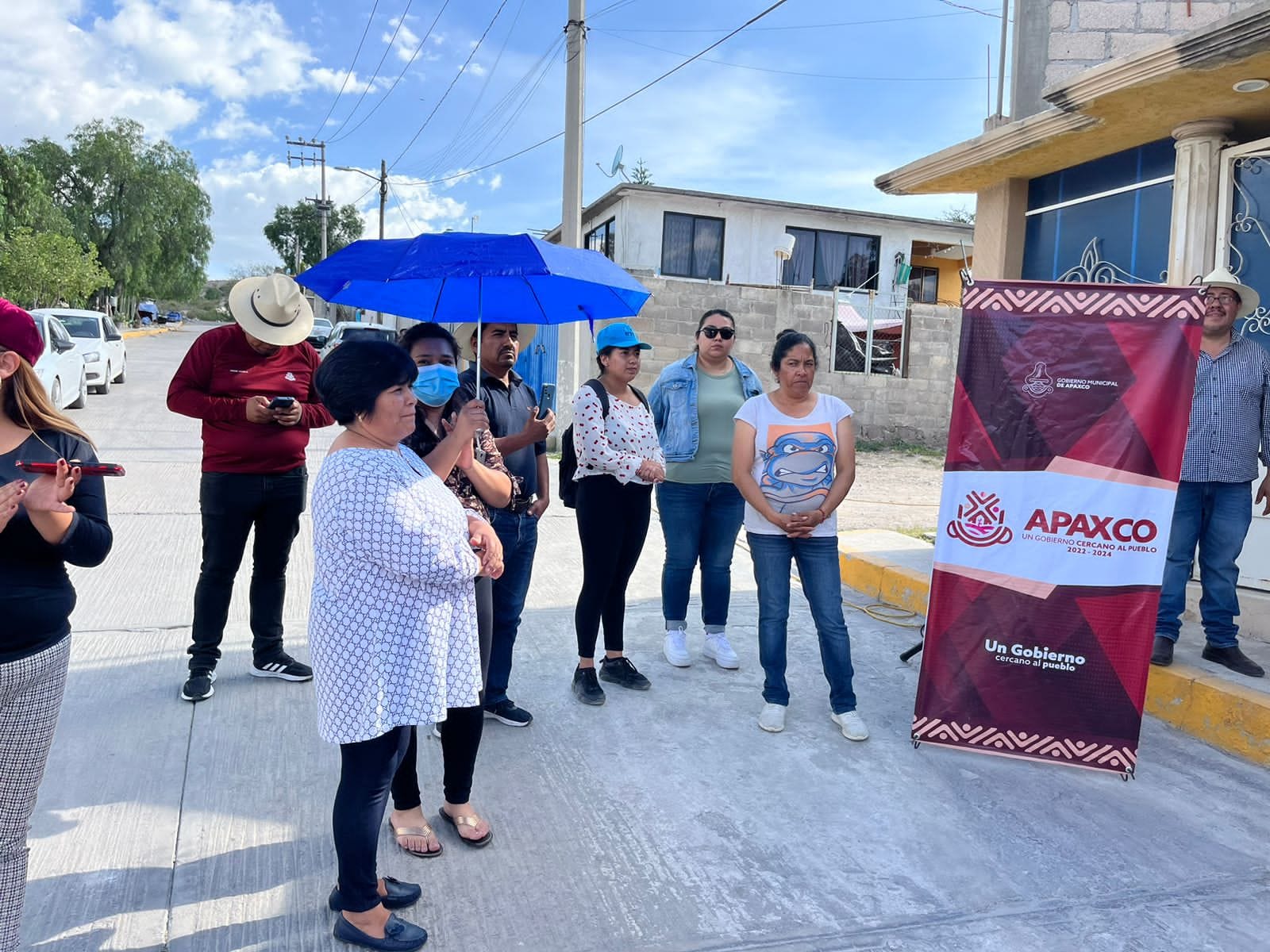 1697219240 876 SEGUIMOS REALIZANDO OBRAS EN BENEFICIO DE LAS FAMILIAS APAXQUENSES