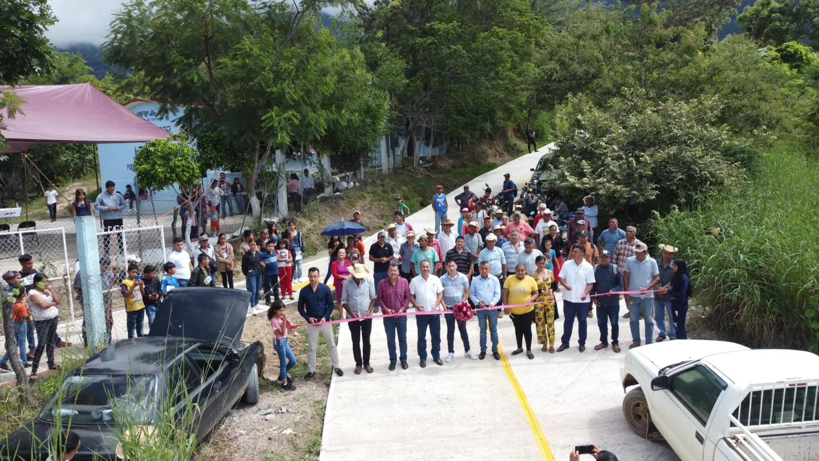 1697220582 Acudimos a Pueblo Nuevo para inaugurar la pavimentacion de calle scaled