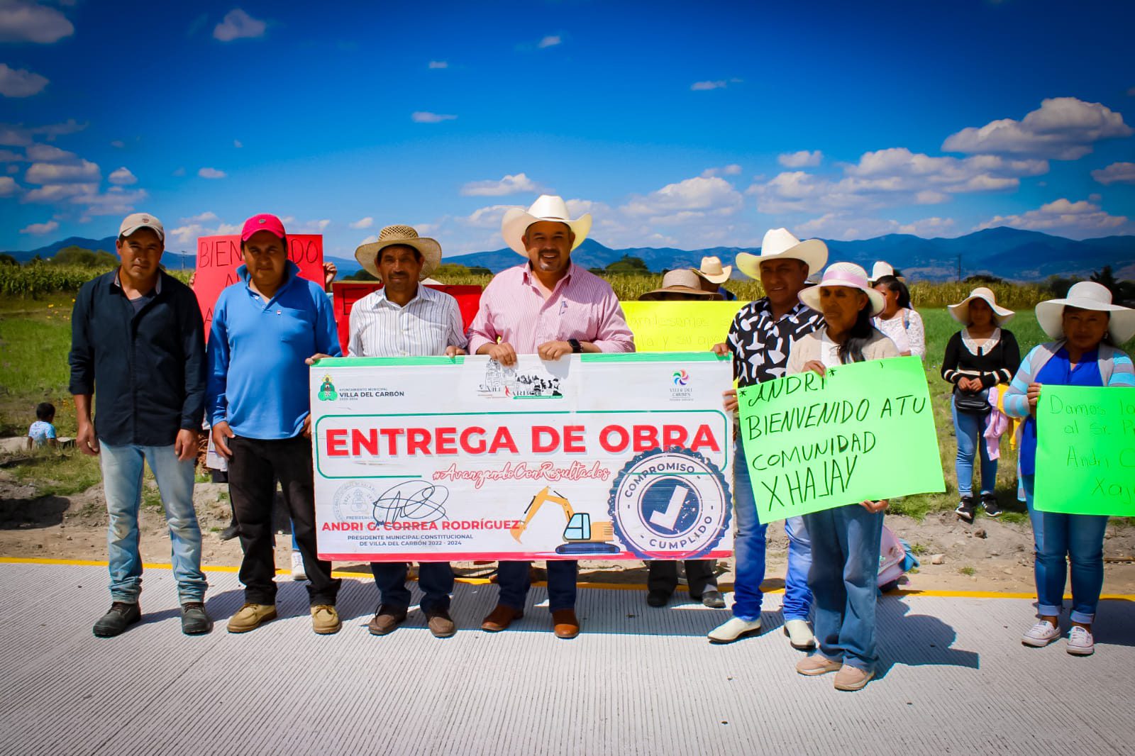 1697295580 318 En Xhajay mejoramos las condiciones de vida de las familias