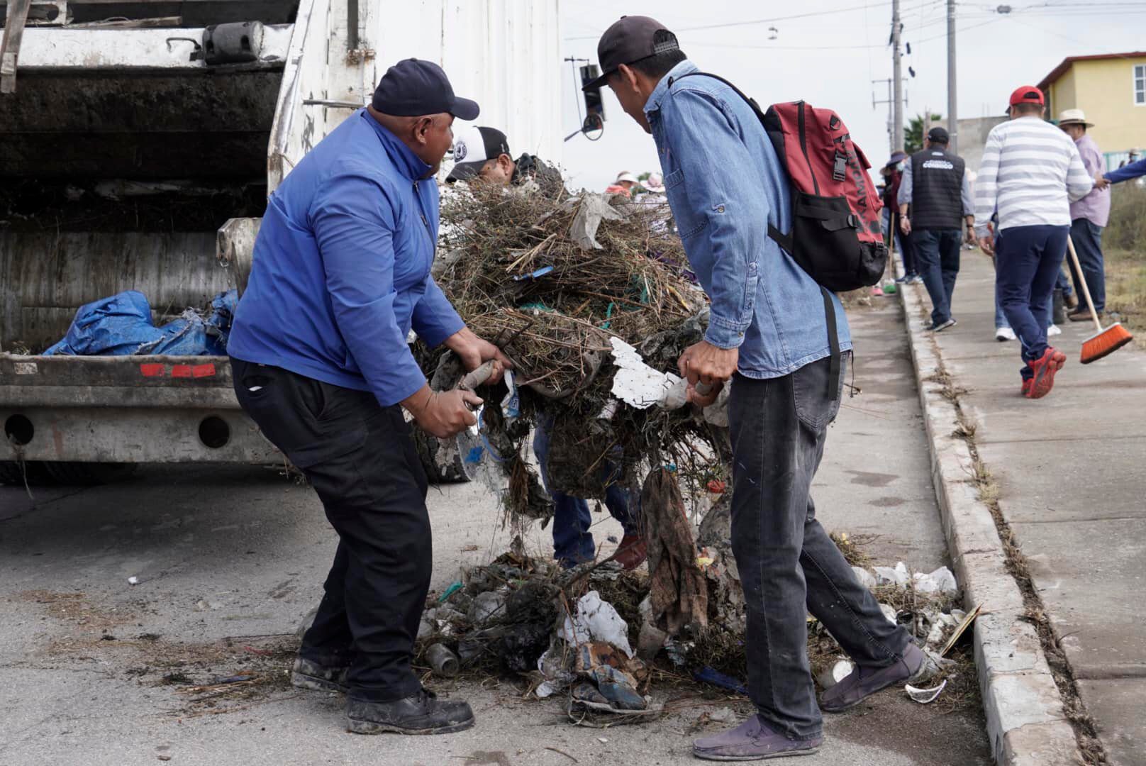 1697319329 16 CUENTA CONMIGO El dia de hoy servidores publicos de