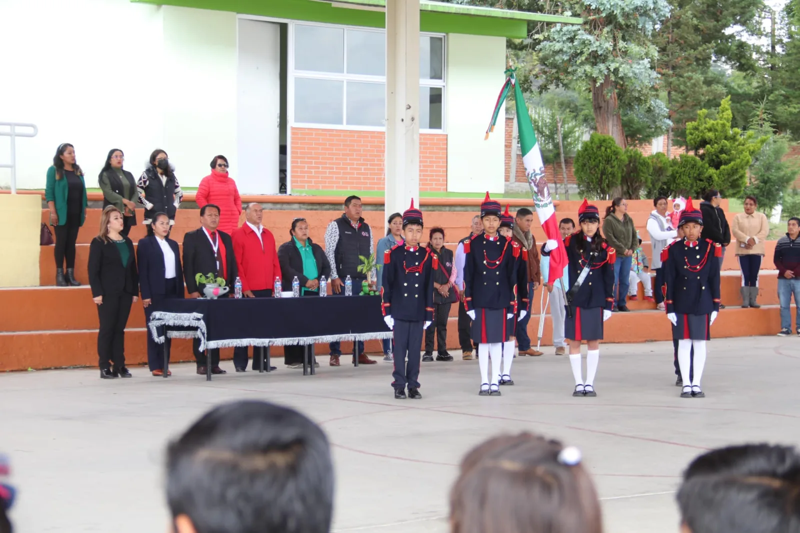 1697482698 El Presidente Municipal Jesus Cedillo Gonzalez rindio honores a nuestro scaled