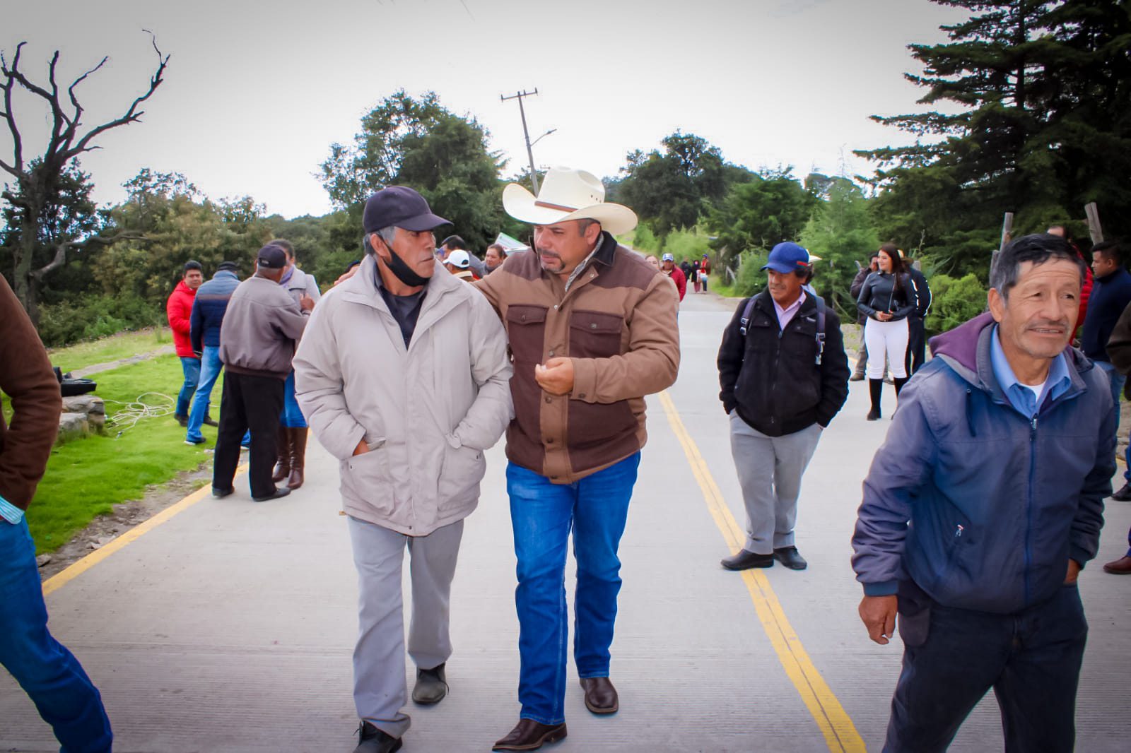 1697495715 64 Hoy se realizo la entrega de un concreto hidraulico mas