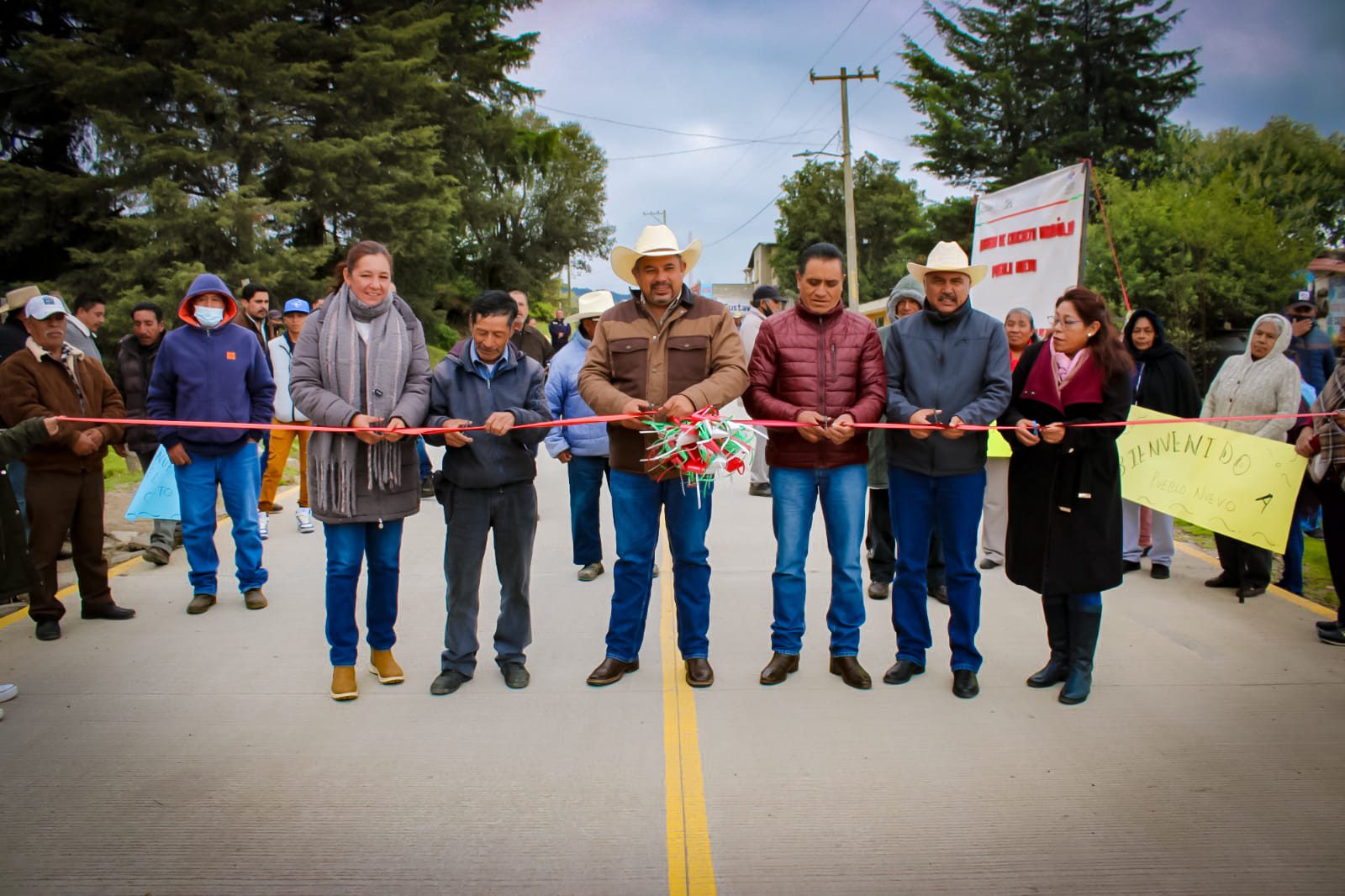 1697495721 282 Hoy se realizo la entrega de un concreto hidraulico mas