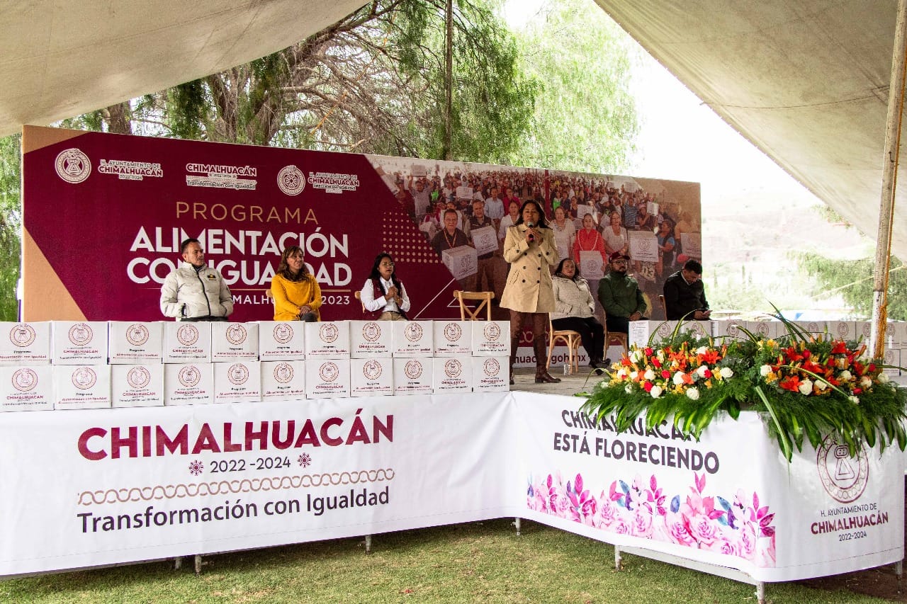 1697497802 31 FAMILIAS CHIMALHUAQUENSES RECIBEN UNA ENTREGA MAS DEL PROGRAMA ALIMENTACION CON