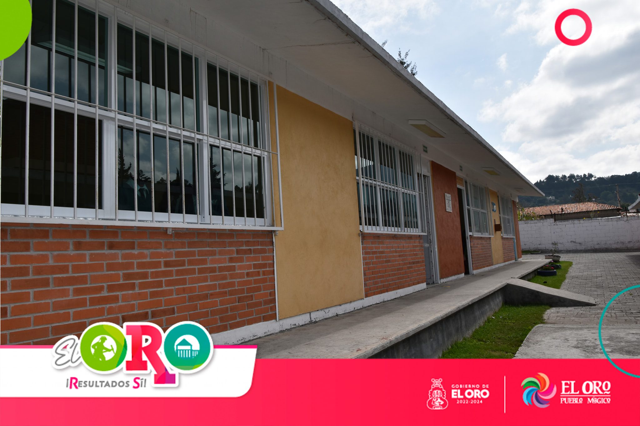 1697544957 717 Entrega de rehabilitacion general en la Escuela Secundaria Oficial No