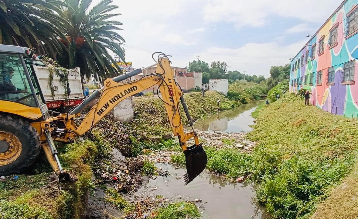 1697560784 842 Limpia y mantenimiento de Rio Chico El H Ayuntamiento de