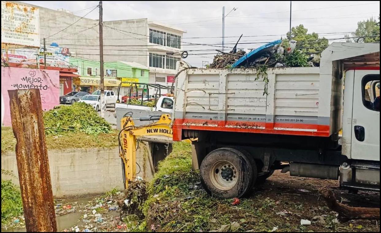 1697560796 331 Limpia y mantenimiento de Rio Chico El H Ayuntamiento de