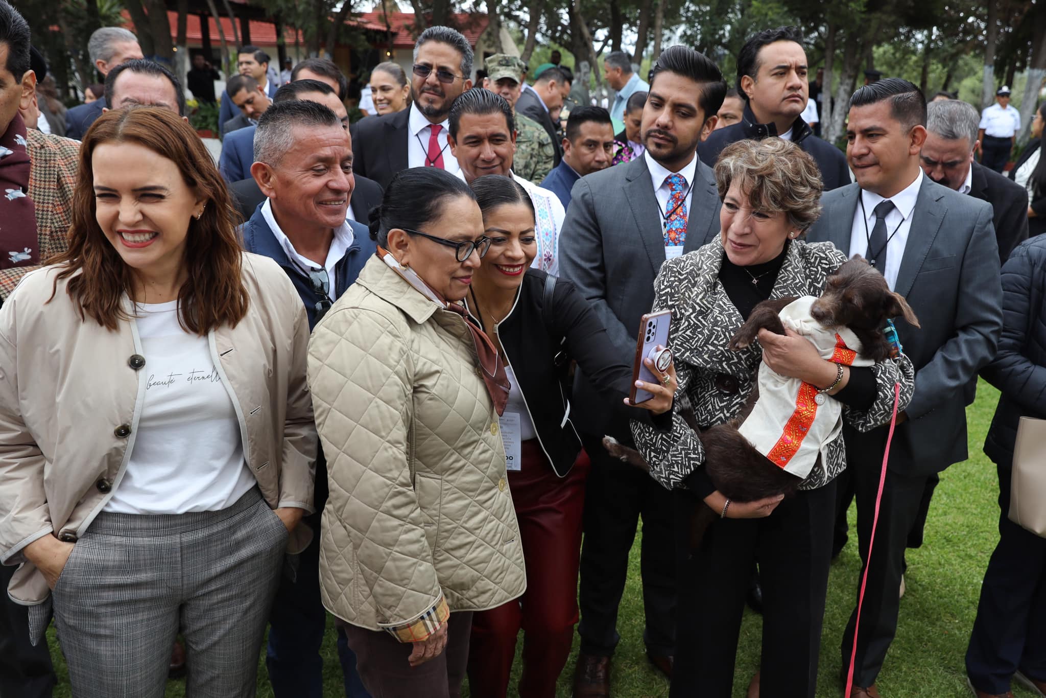 1697573196 307 Otzolotepec se suma a la gobernadora Delfina Gomez en la