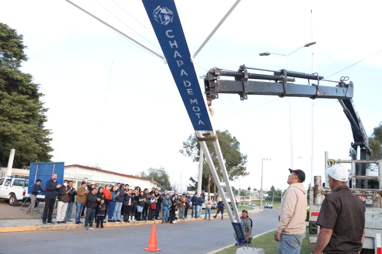 1697634567 42 ArranquedeObra El Profr A Pastor Cruz Garcia Presidente Municipal llevo