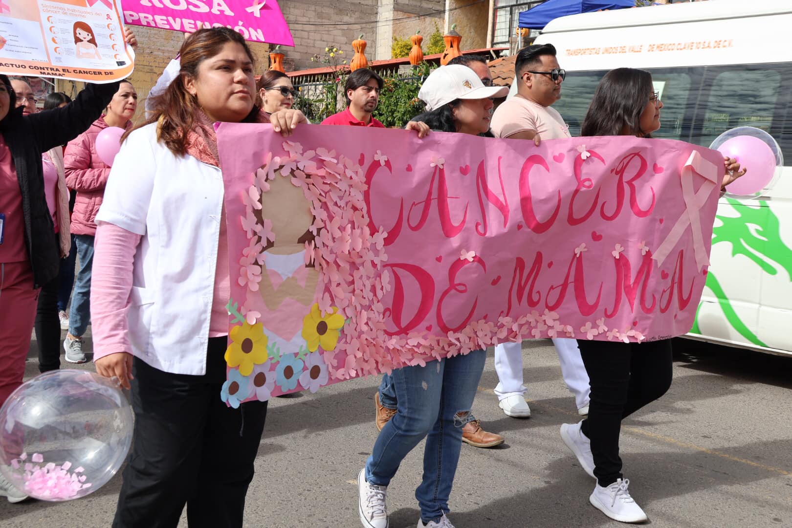 1697655988 390 🩷 Este mes de octubre de la sensibilizacion del CancerDeMama