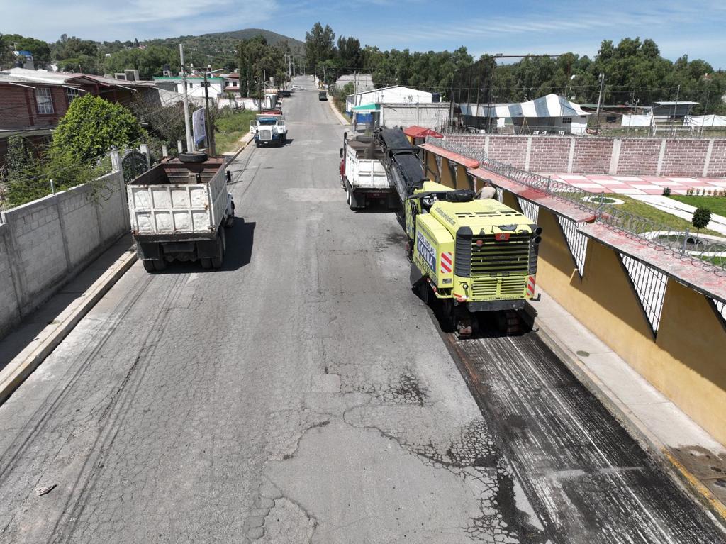 1697657509 703 INICIAMOS CON LA PAVIMENTACION CON CONCRETO HIDRAULICO EN CAMINO ANTIGUO