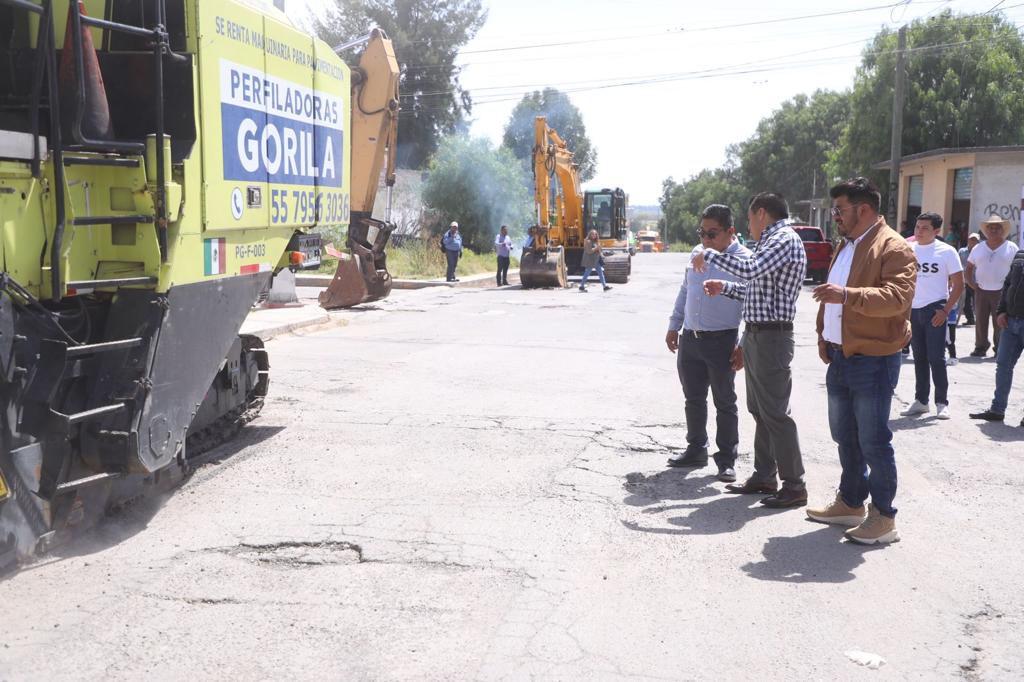 1697657515 543 INICIAMOS CON LA PAVIMENTACION CON CONCRETO HIDRAULICO EN CAMINO ANTIGUO