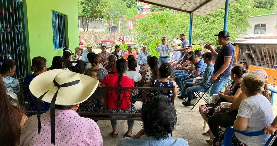 1697658318 Estamos llevando a cabo la entrega de cobertores en La jpg