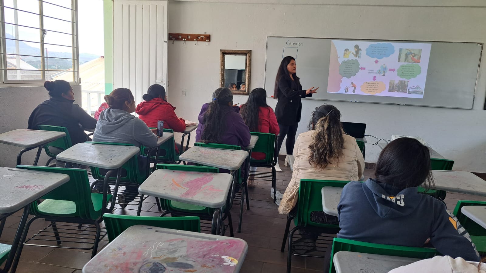 1697717614 802 ¡Taller para padres San Matias Cuijingo La Licenciada Marisol Nava