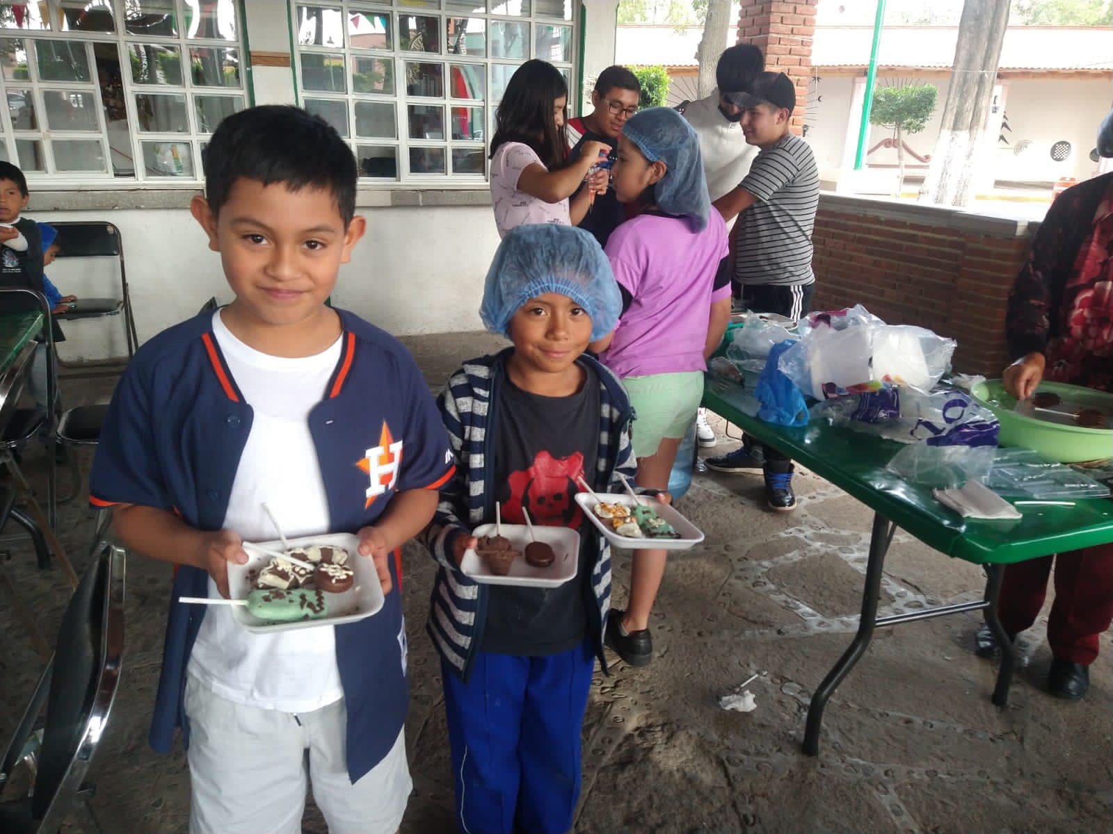 1697719036 715 Taller de paletas de chocolate