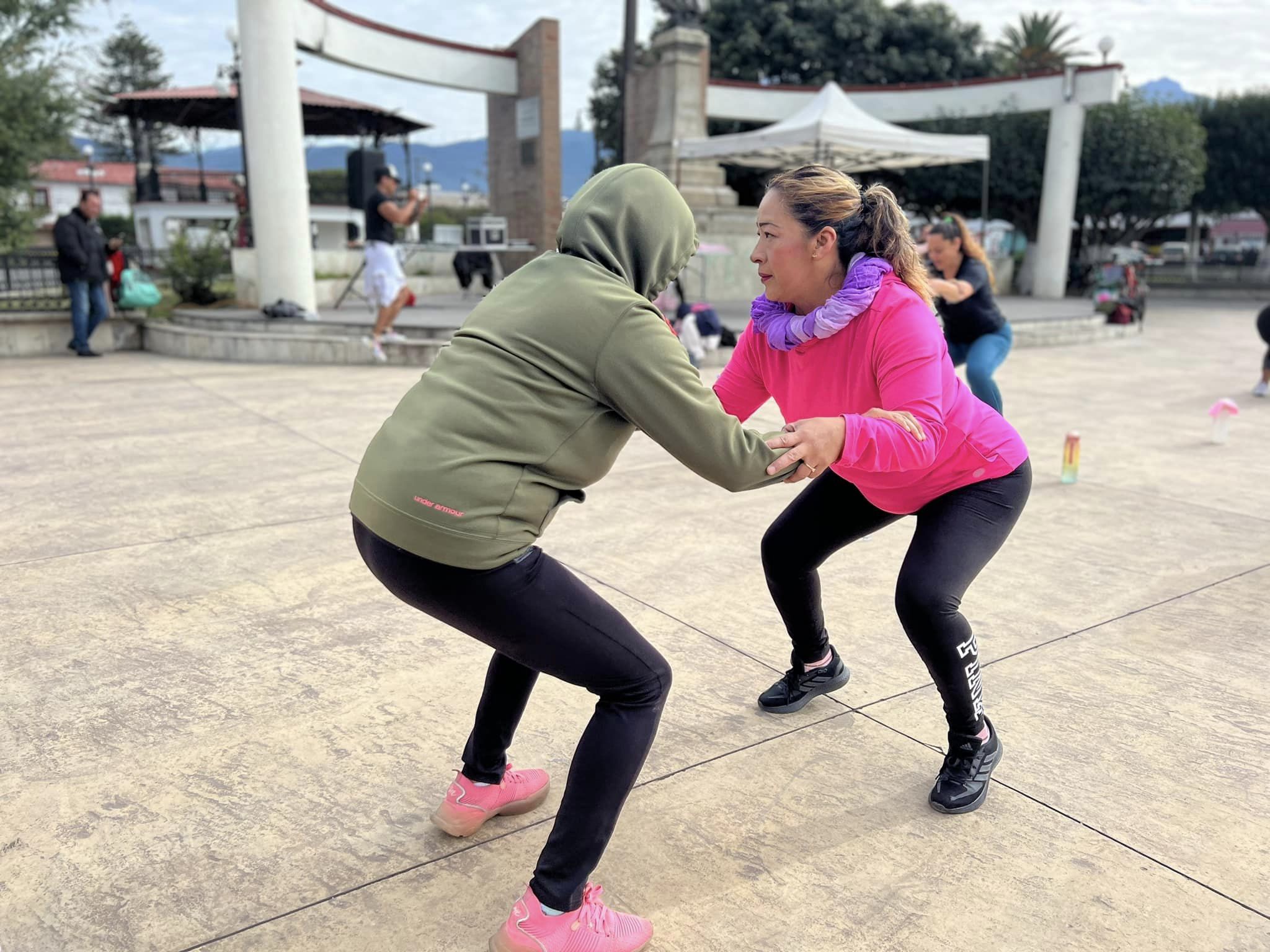 1697740085 910 DiaRosa Comenzamos las actividades de este dia que concientiza