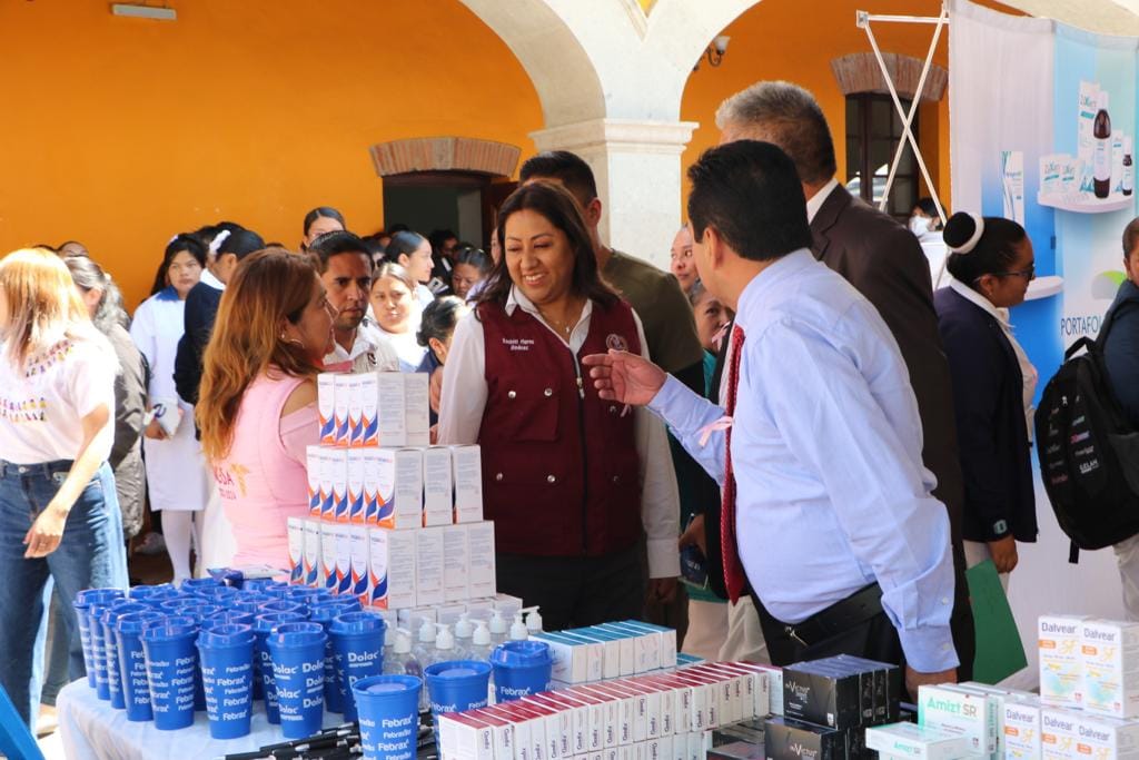 1697757165 767 GOBIERNO DE CHIMALHUACAN Y AMECHCH PROMUEVEN ACTUALIZACION MEDICA CONTINUA 2023