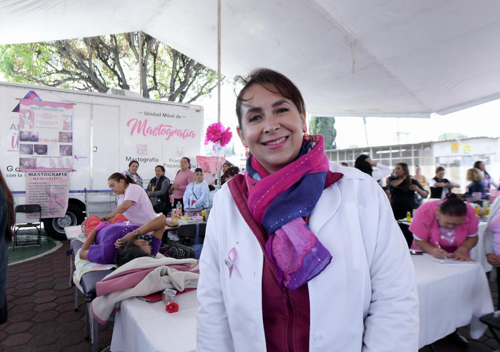 1697815249 338 En el marco del DiaContraElCancerDeMama se llevo a cabo la