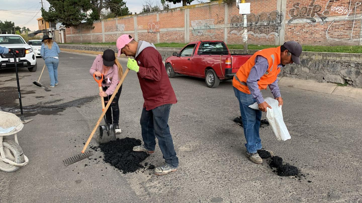 1697828188 639 El EscuadronTapaTuBache realizo trabajos en Casa Blanca y San Gaspar