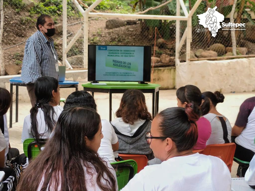 1697844762 43 ¡Ayer la Comision de Derechos Humanos del Ayuntamiento de Sultepec