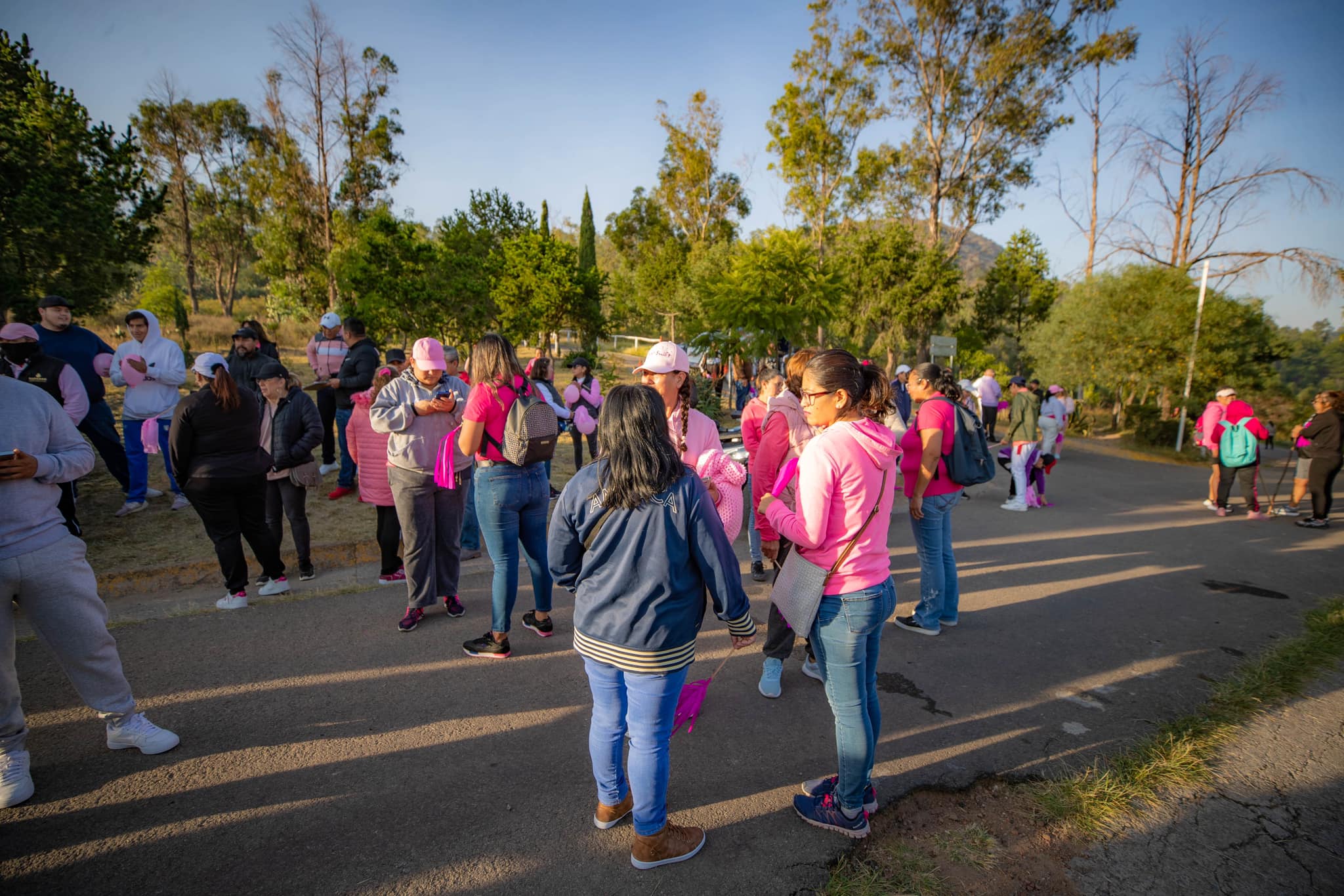 1697930484 185 CaminataRosa ¡Tocate para que no te toque Hoy celebramos la