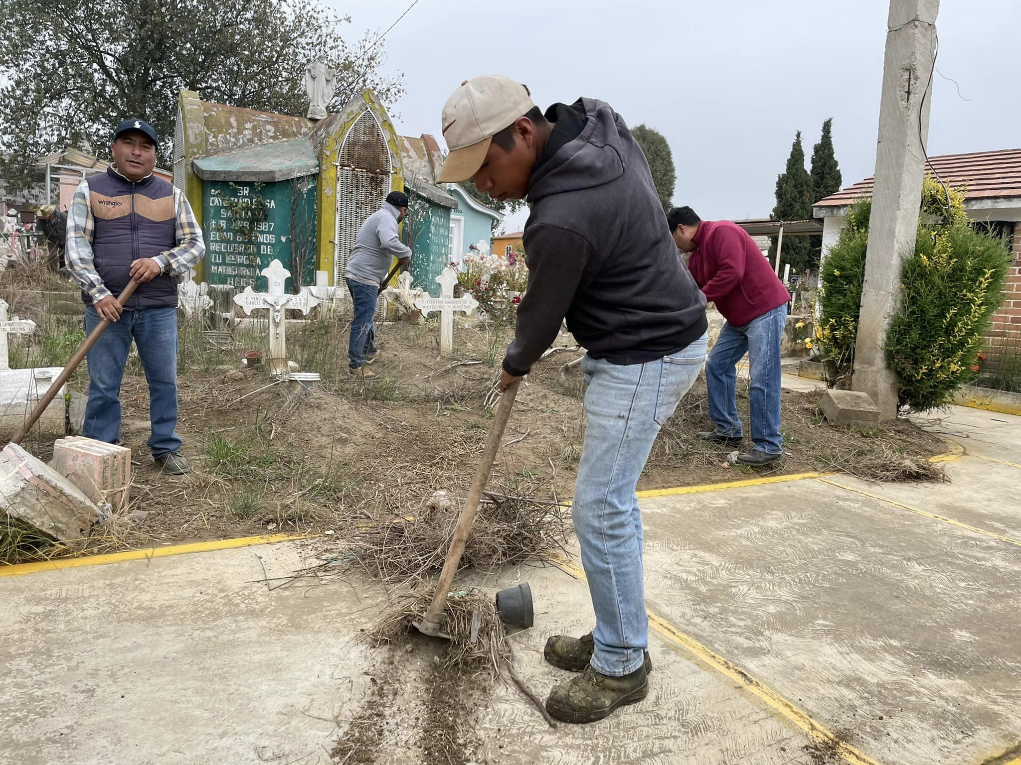 1697980918 952 El dia de hoy desde muy temprano los servidores publicos