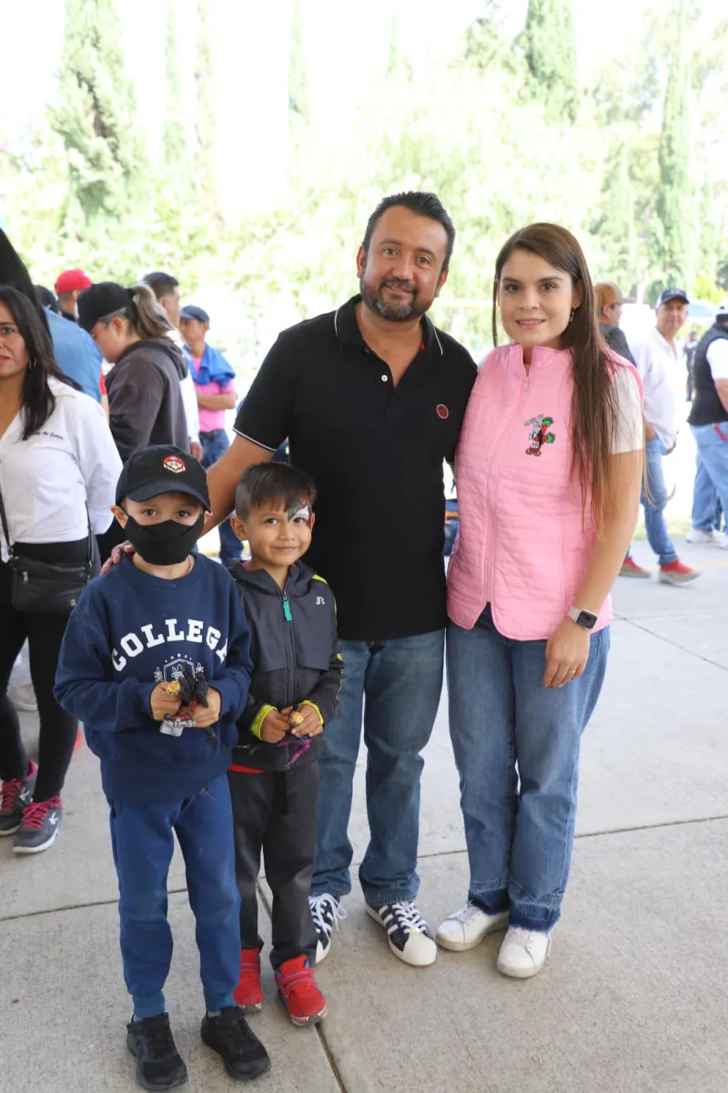 1698002352 Nuestros presidentes Aldo Ledezma y Brenda Aguilar Zamora estuvieron presentes