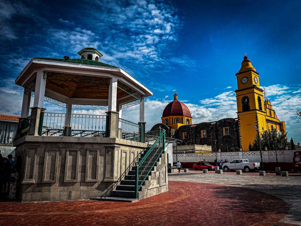 1698011600 745 SanPedroTlaltizapan esta de fiesta entregamos la Plaza Civica Benito Juarez