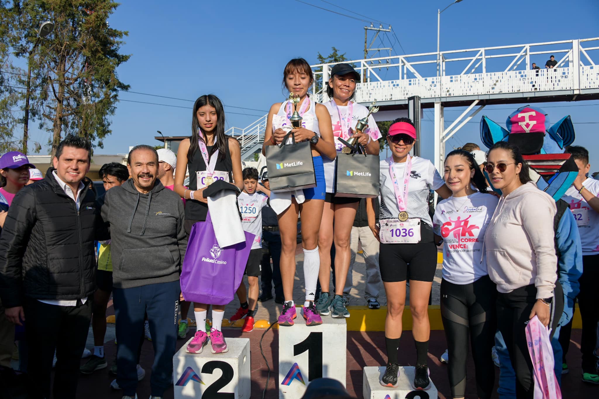 1698067504 60 Asi se vivio la carrera atletica Camina Corre y Vence