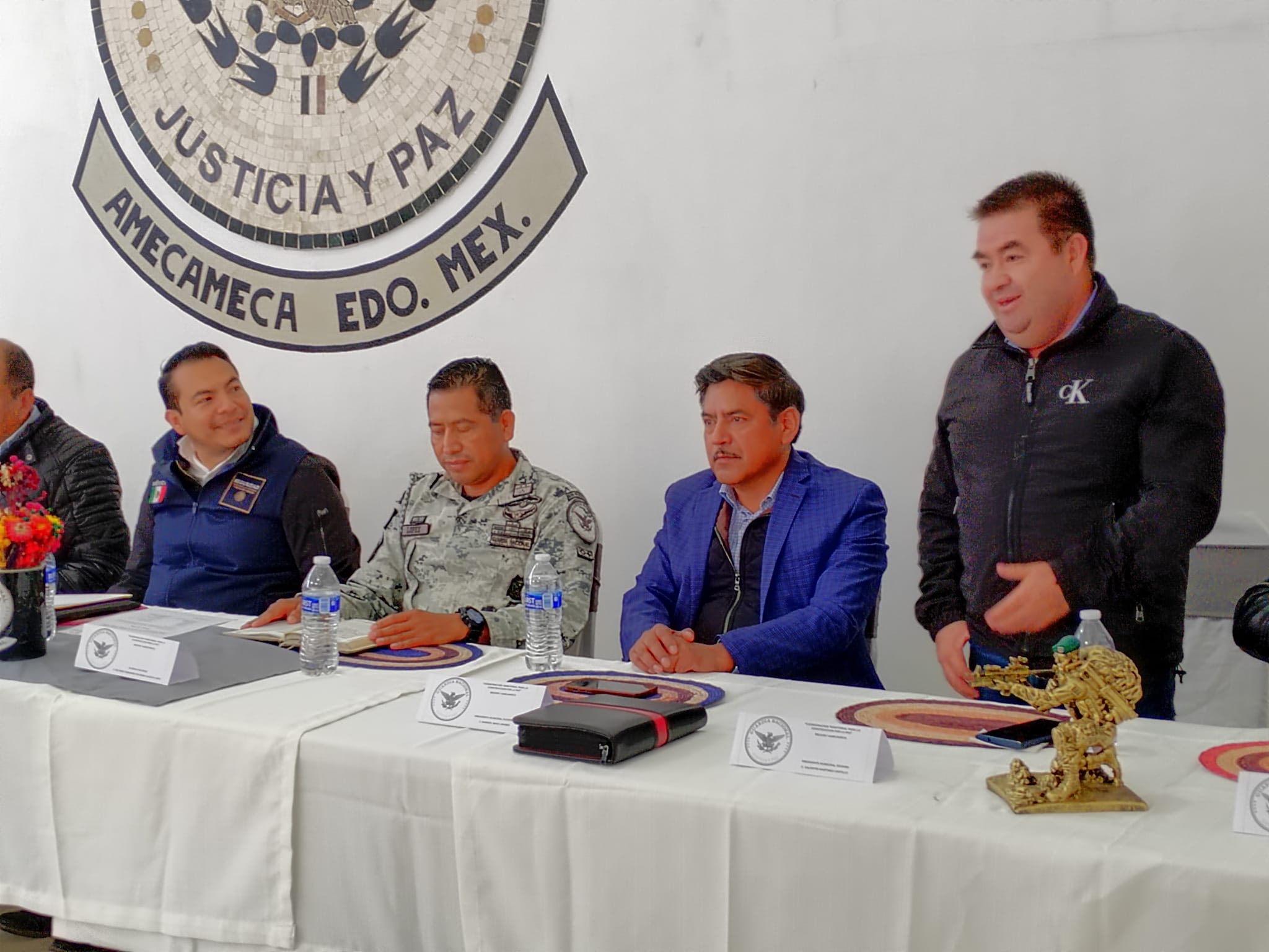 1698079693 582 El Presidente Municipal Arq Roberto Avila Ventura presente en la