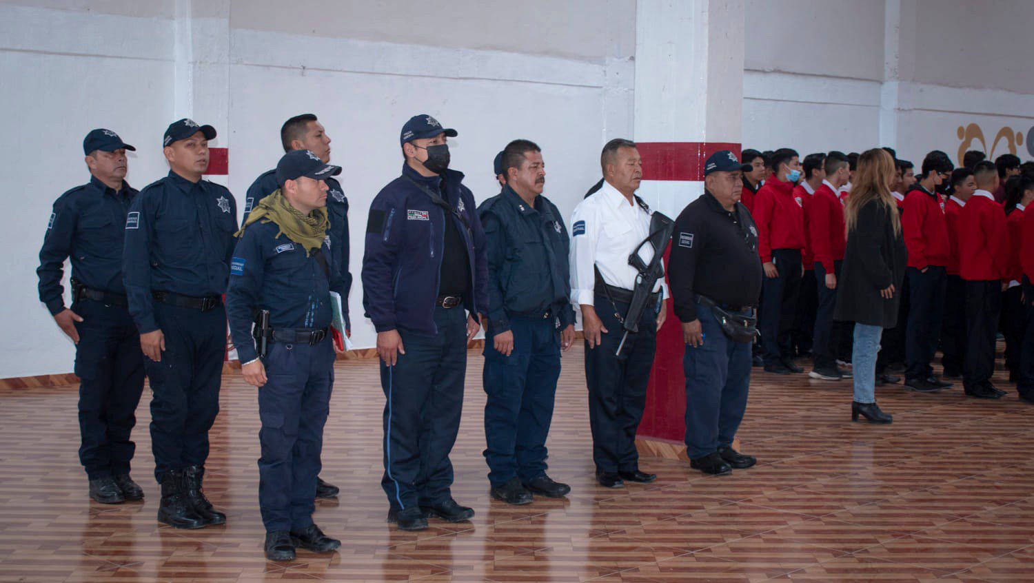 1698088120 434 CEREMONIA CIVICA DE HONORES A LA BANDERA EN EL COBAEM