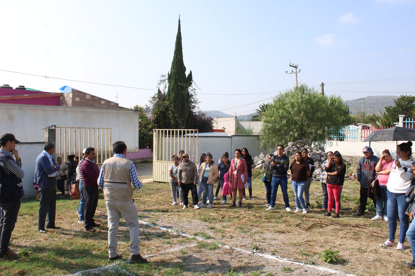 1698154340 265 Hoy el Ayuntamiento Municipal asistio al Kinder Eduardo Claparade en