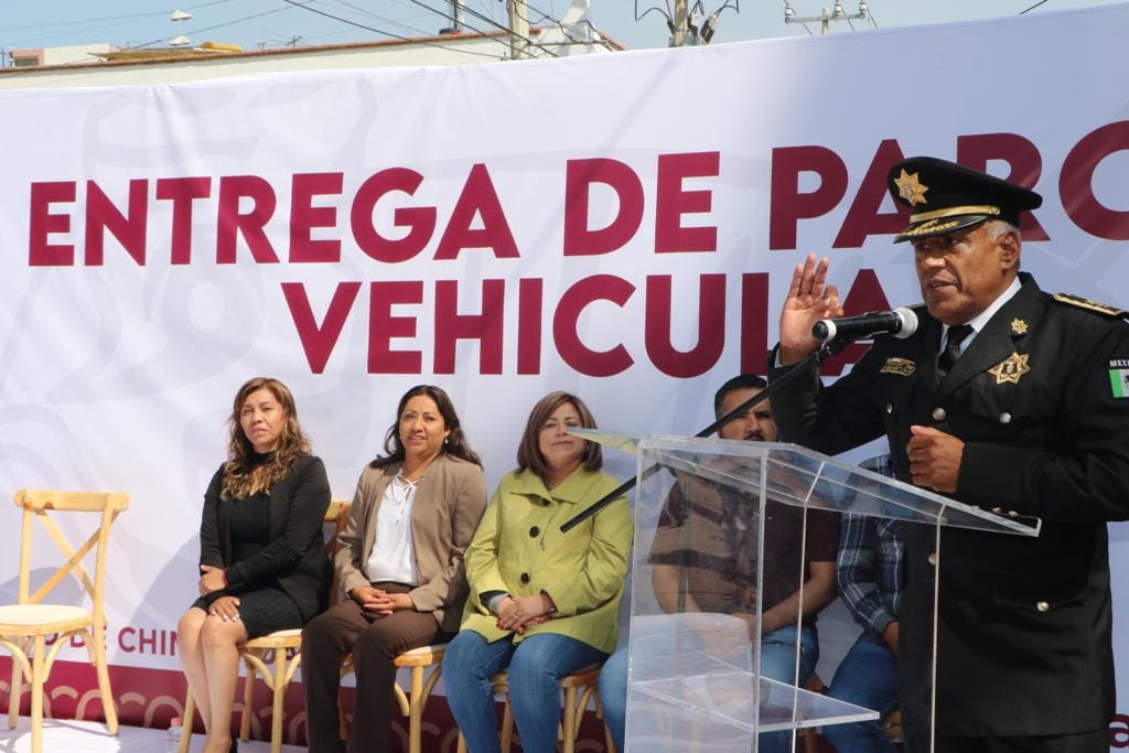 1698182133 492 ENTREGA DE PARQUE VEHICULAR CONTRIBUIRA A LA MEJORA DE SERVICIOS