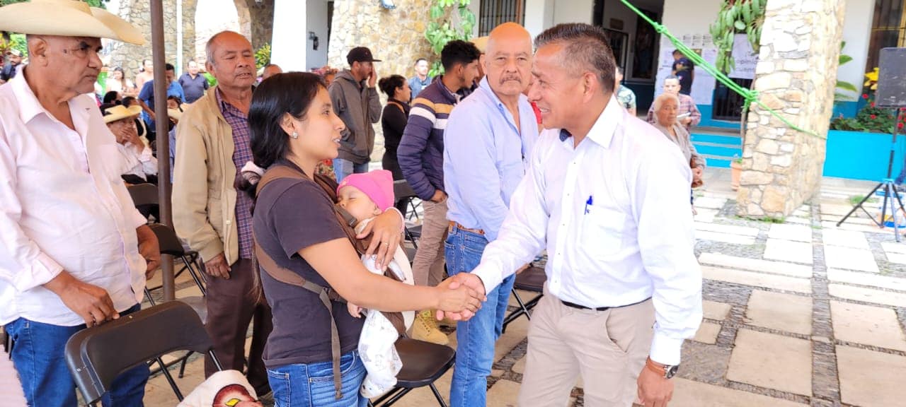 1698241745 736 Somos un gobierno cercano a la gente tlatlayagobiernodetrabajo