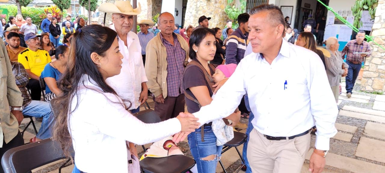 1698241758 Somos un gobierno cercano a la gente tlatlayagobiernodetrabajo