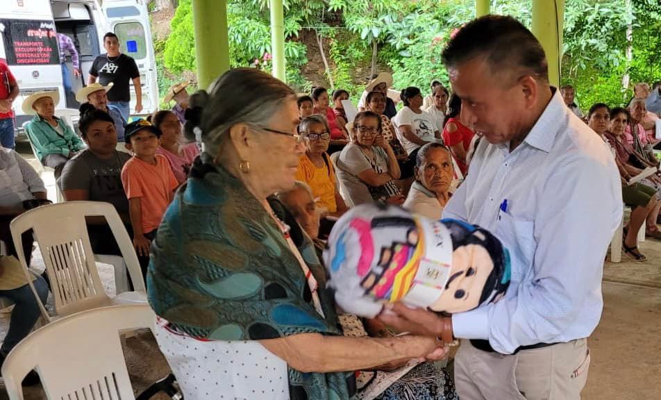 1698256232 960 Llevamos a cabo jornada de entrega de cobertores en coordinacion