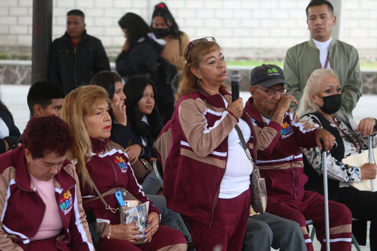 1698266302 500 En la Unidad Deportiva de Granjas Familiares de Acolman se