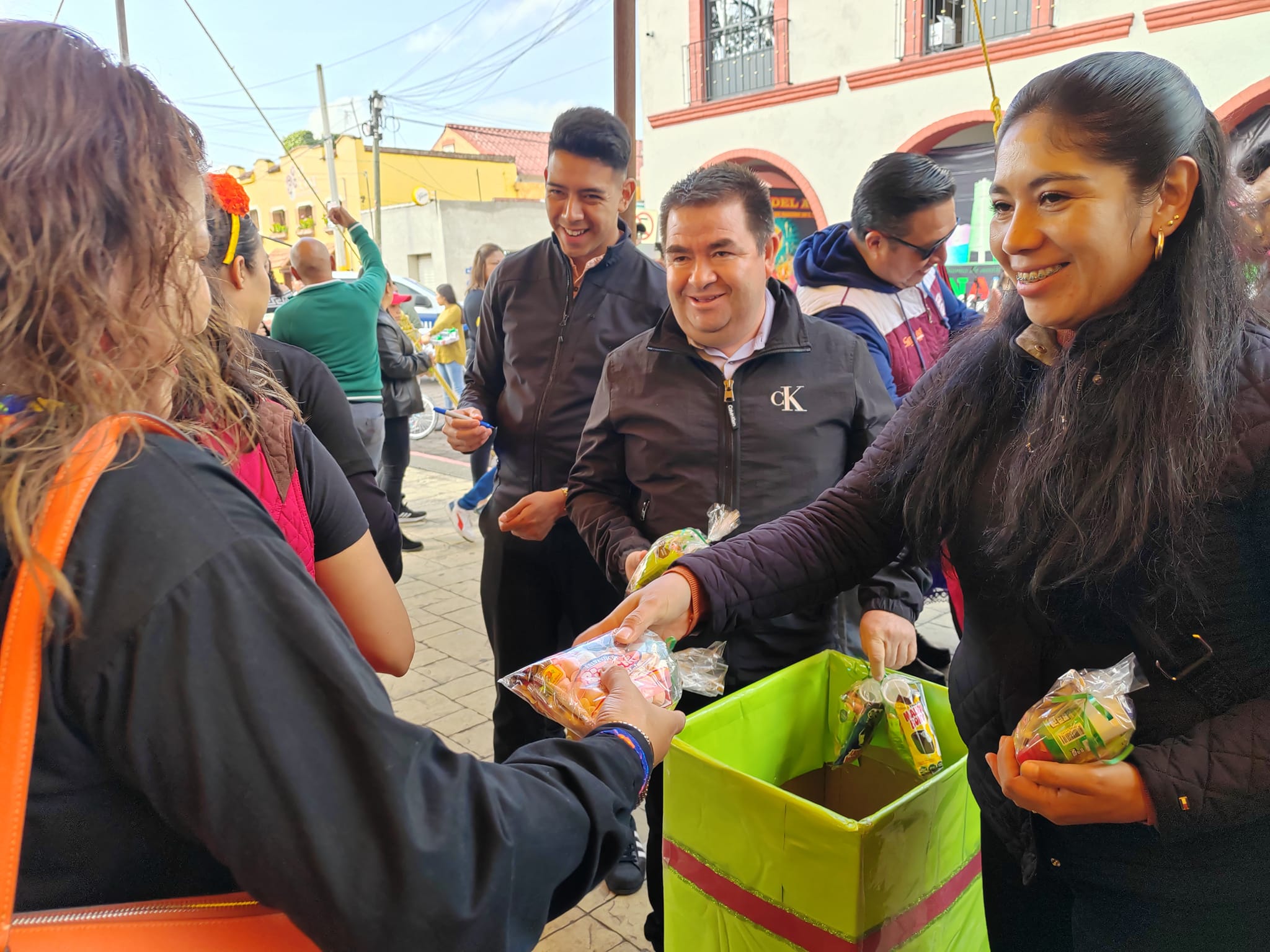 1698425420 332 El dia de hoy nuestros amigos Roberto Avila y Johanna