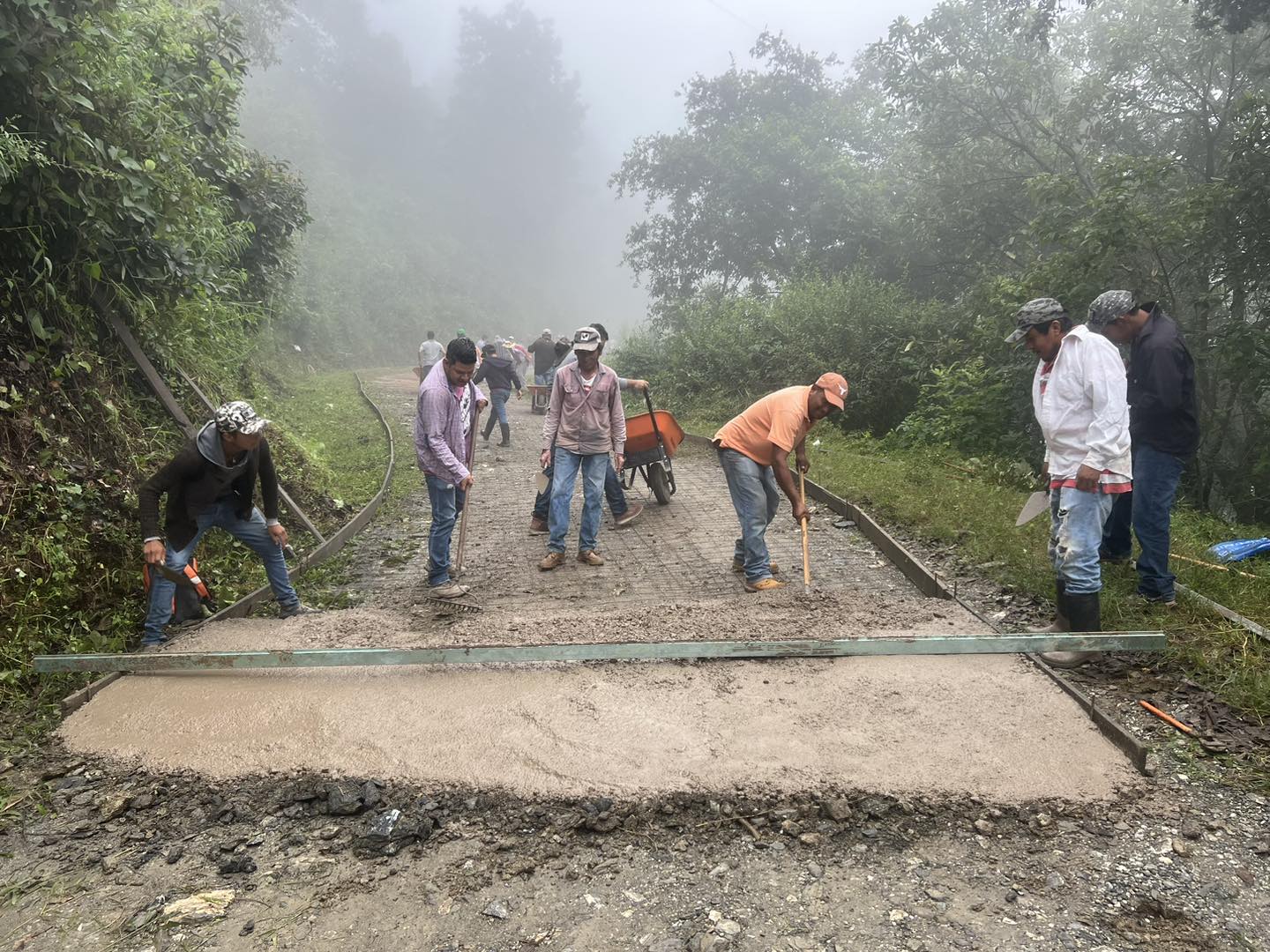 1698435376 Un ejemplo claro de trabajo en equipo y unidad fue