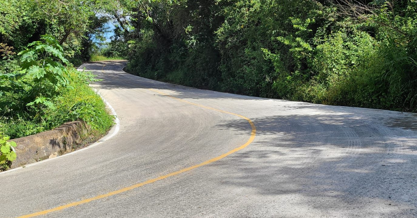 1698444504 645 ObrasPublicas El camino de Rincon Del Carmen a Mazatepec