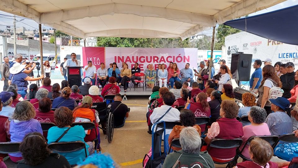 1698495911 951 Con gran regocijo alegria y baile fueron recibidas las autoridades