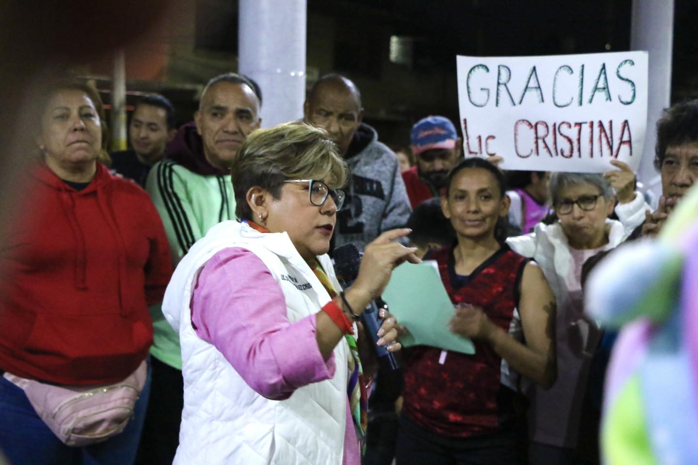 CERCANIA La Presidenta Municipal Cristina Gonzalez Cruz visito a