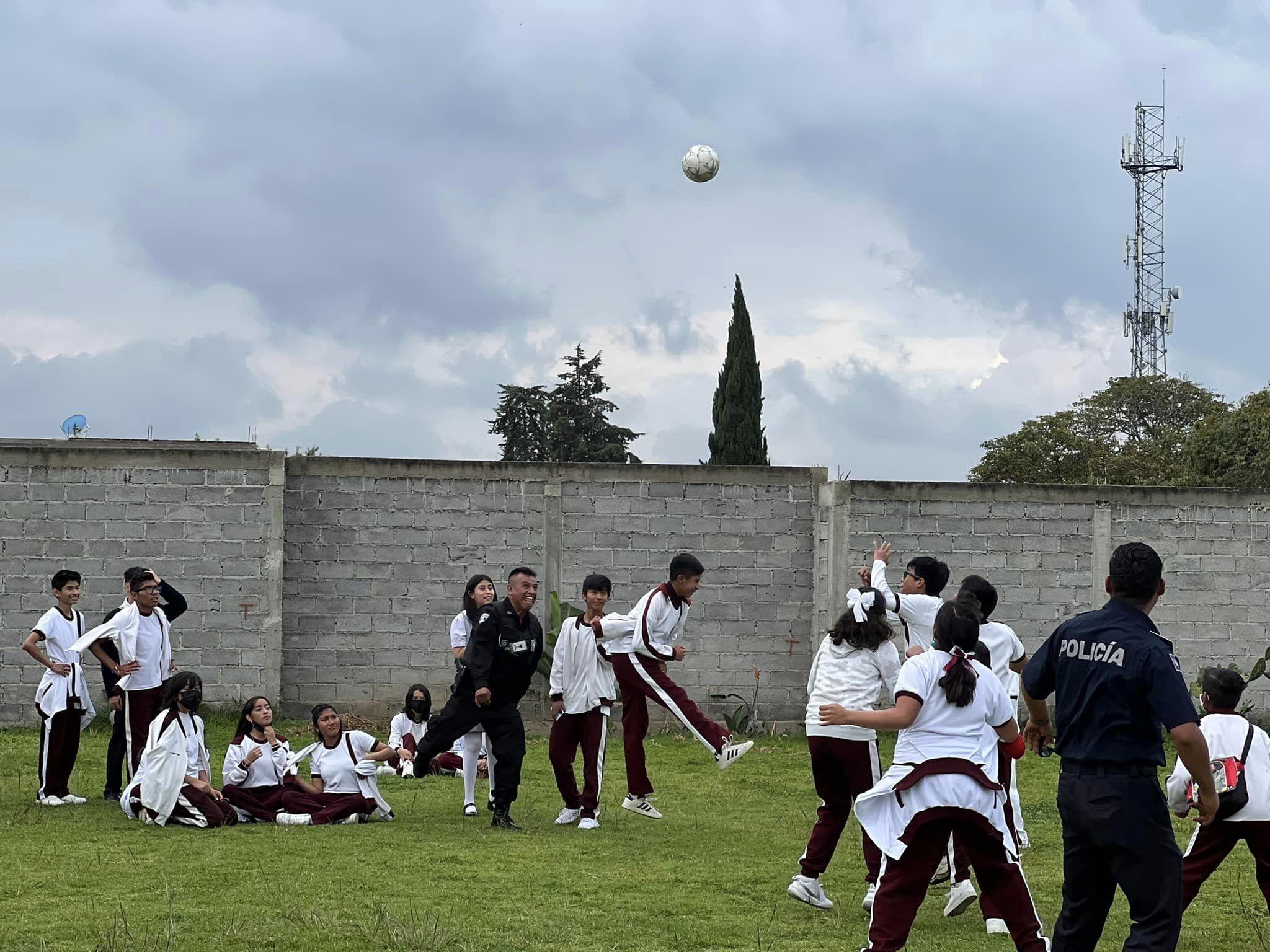 FeriaPorTuSeguridad El jardin de ninos y la escuela primaria