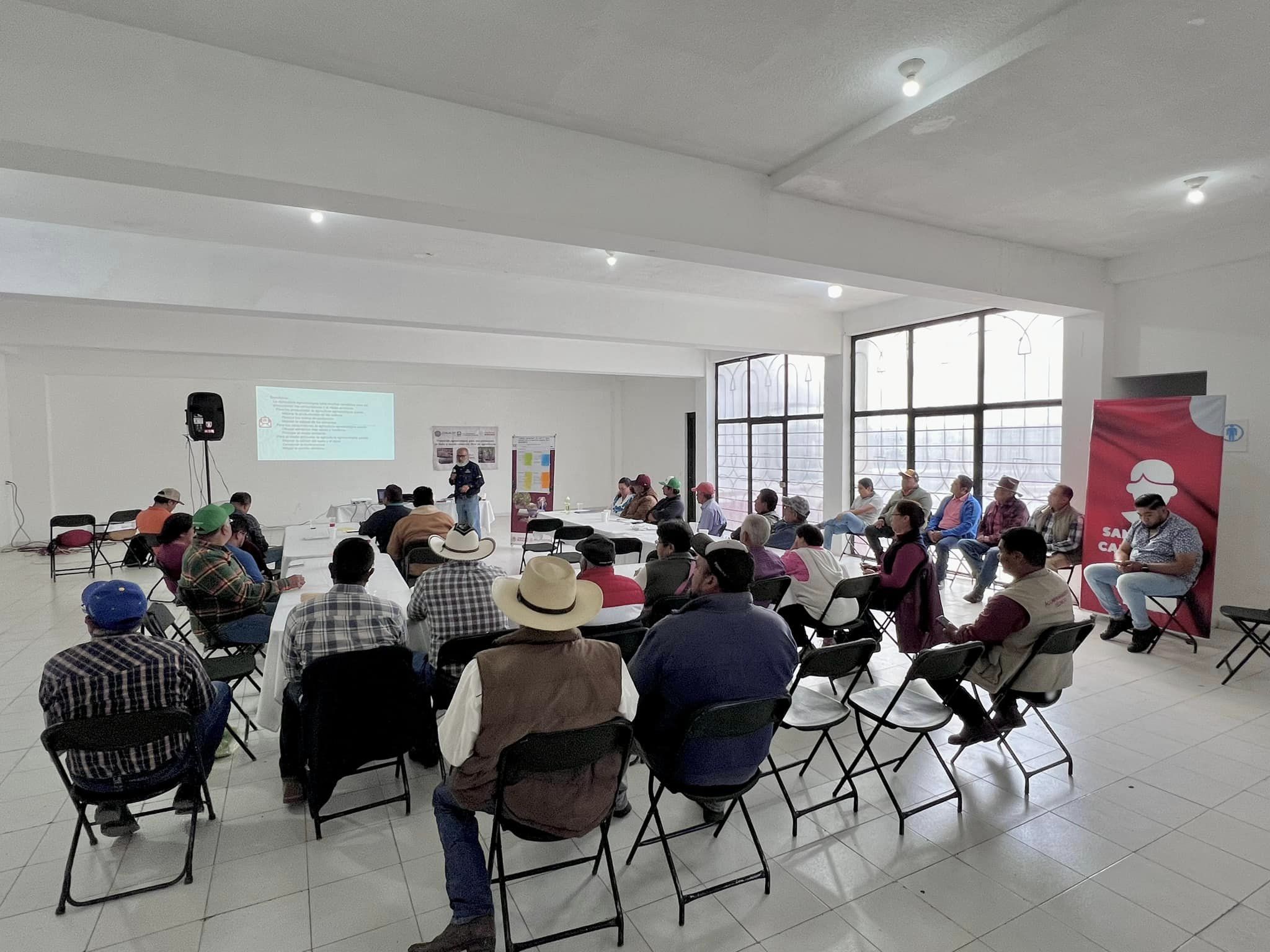 Hoy se realizo la capacitacion a productores del municipio sobre