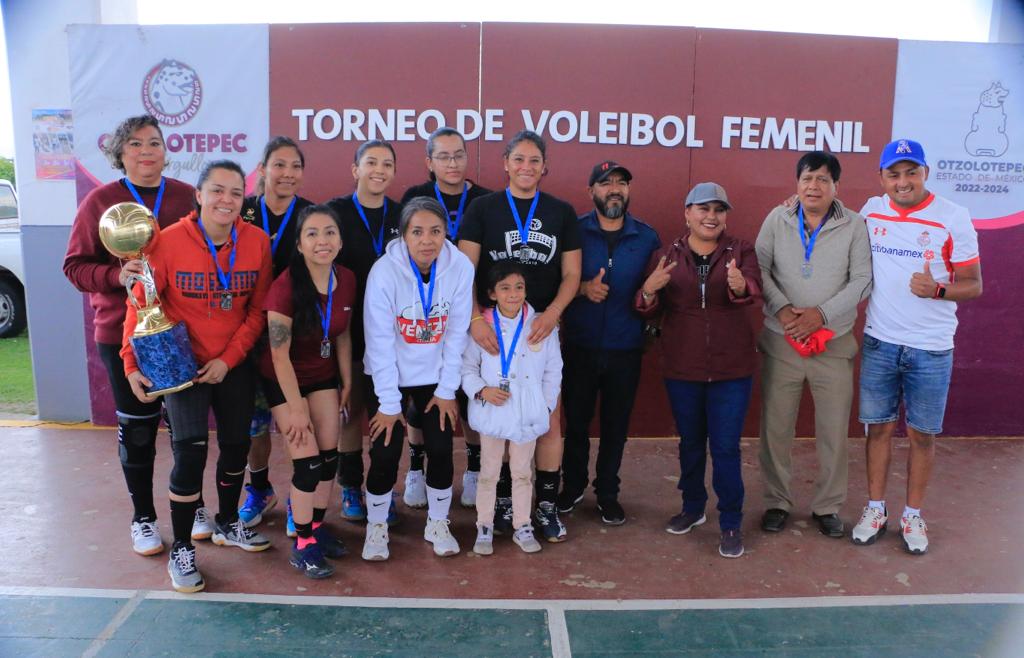 Llego a sus finales el Promocional de Voleibol Femenil Erika