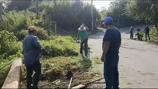 VECINOS DE LA DELEGACION DE SAN JUAN TEPECOCULCO REALIZAN FAENA