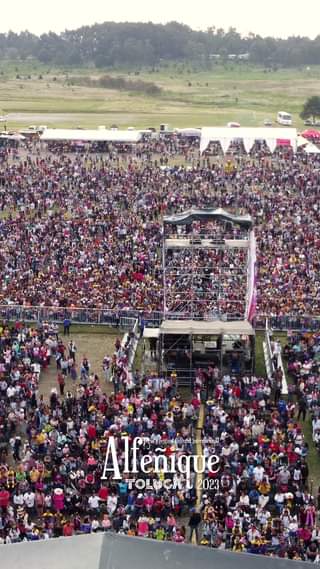 ¡Asi vivieron las y los toluquenitos la increible presentacion de