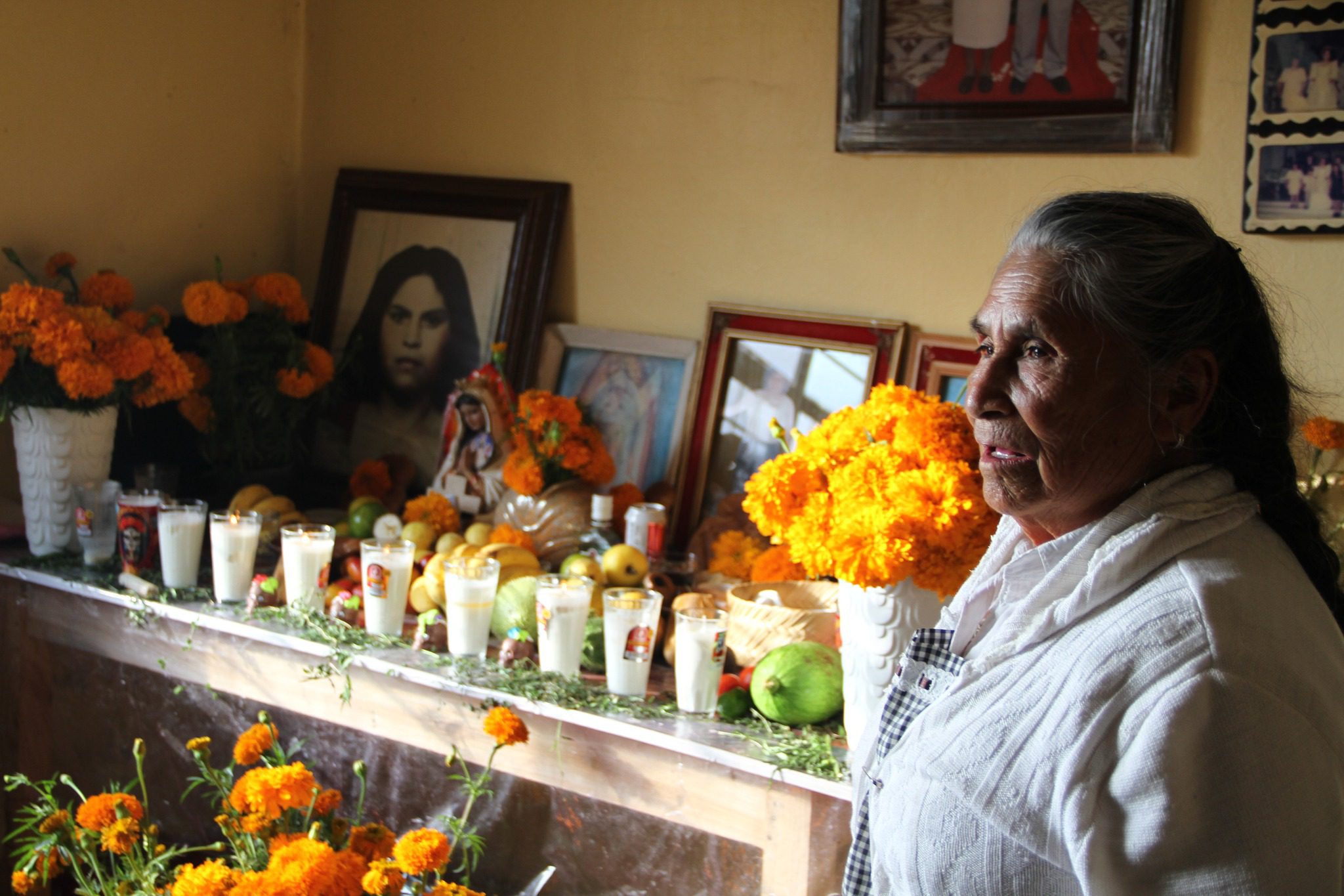 1699015917 728 En honor al Dia de Muertos la Edil Maria Elena