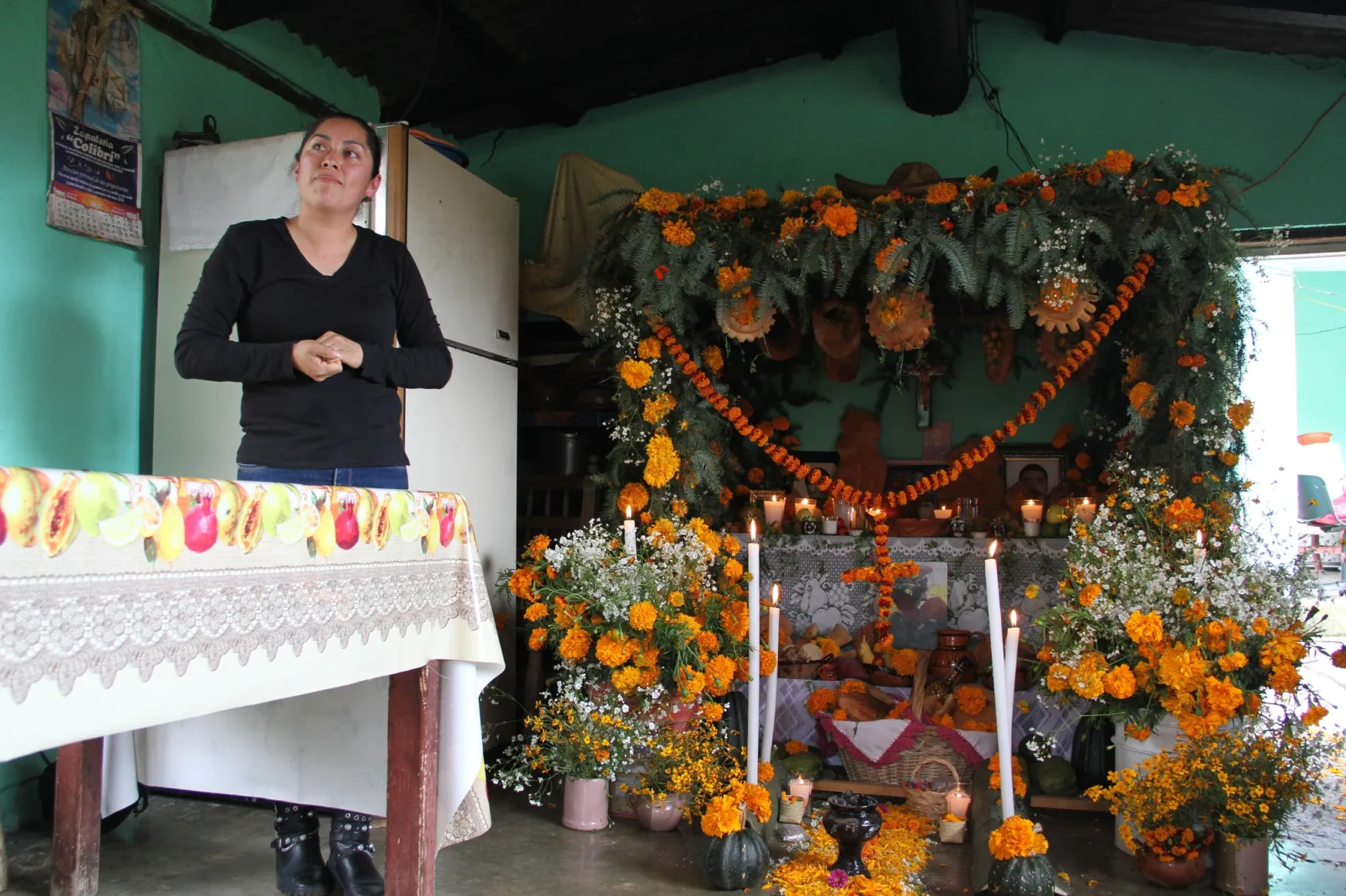 1699015942 En honor al Dia de Muertos la Edil Maria Elena scaled