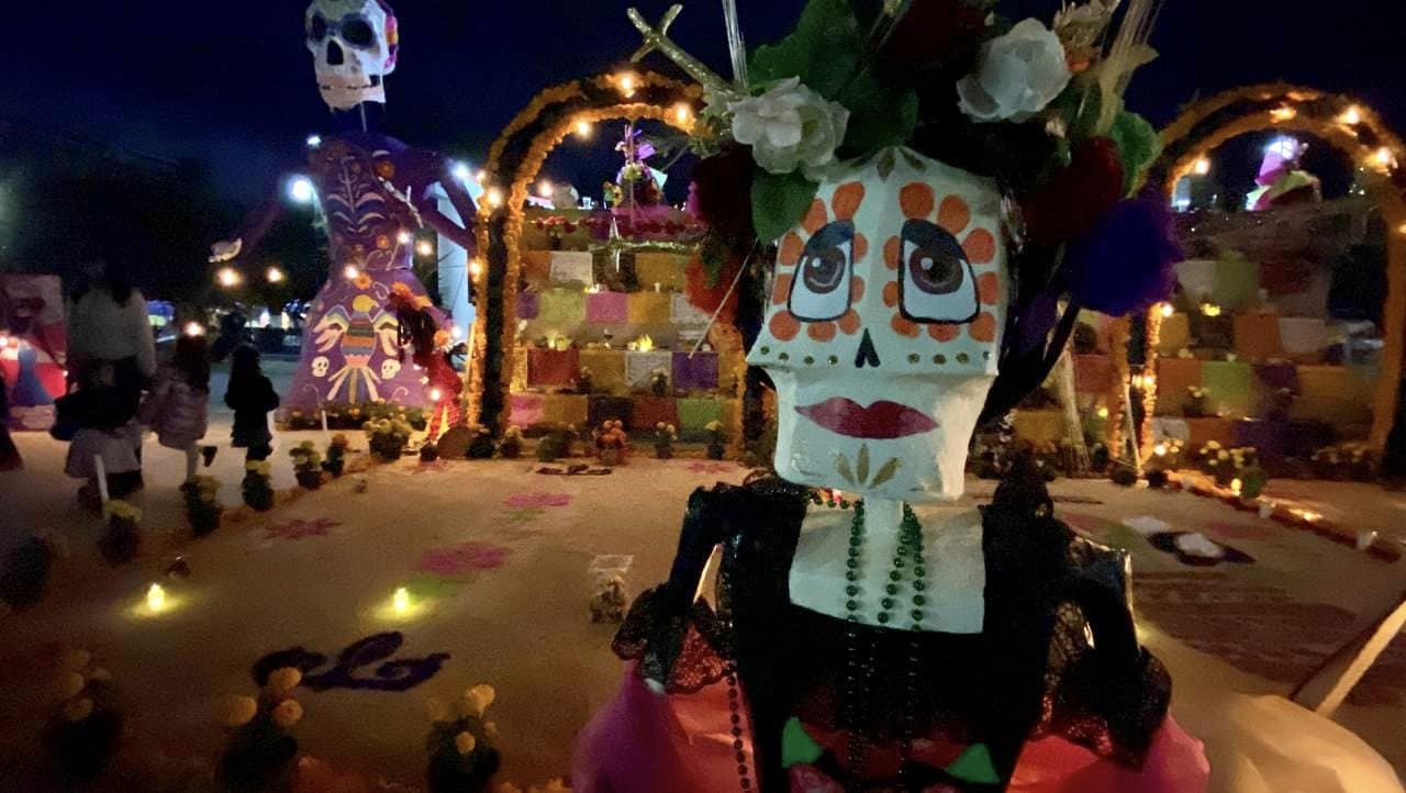 1699023166 175 Aun estas a tiempo de visitar la MegaOfrenda de Dia